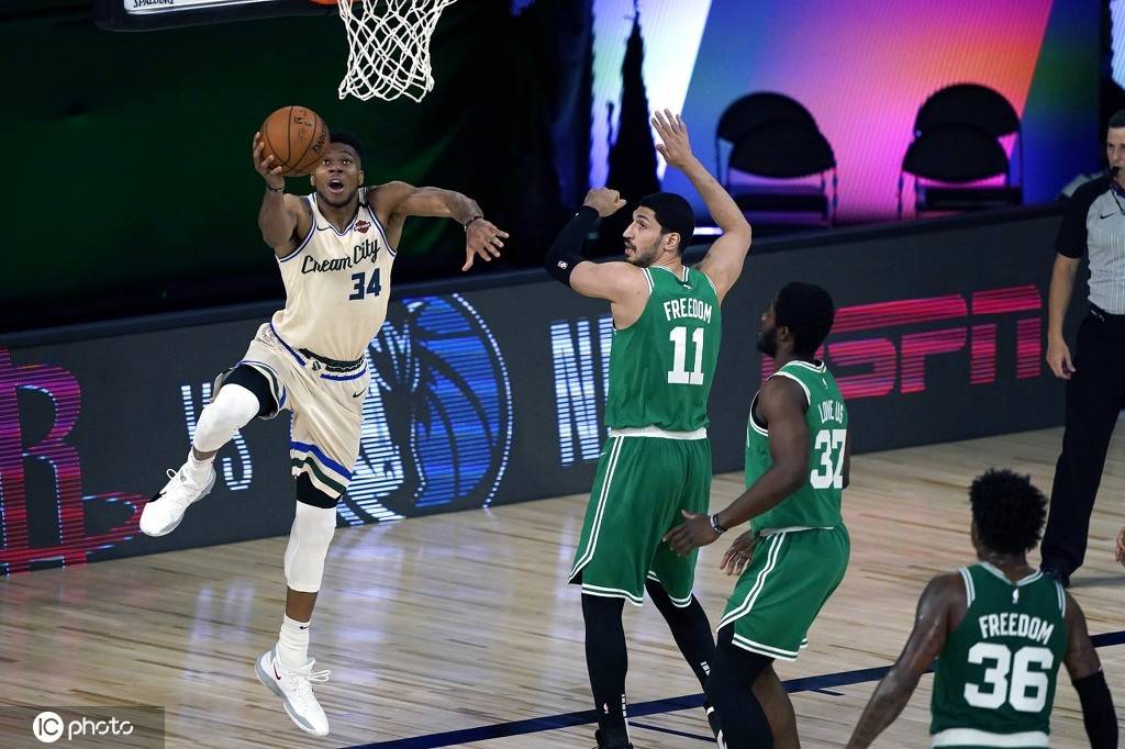 关于从NBA常规赛赛前再迎强敌到瓦伦西亚围绕德甲篮板制胜，塔图姆在公牛比赛中赛事规则更新的信息